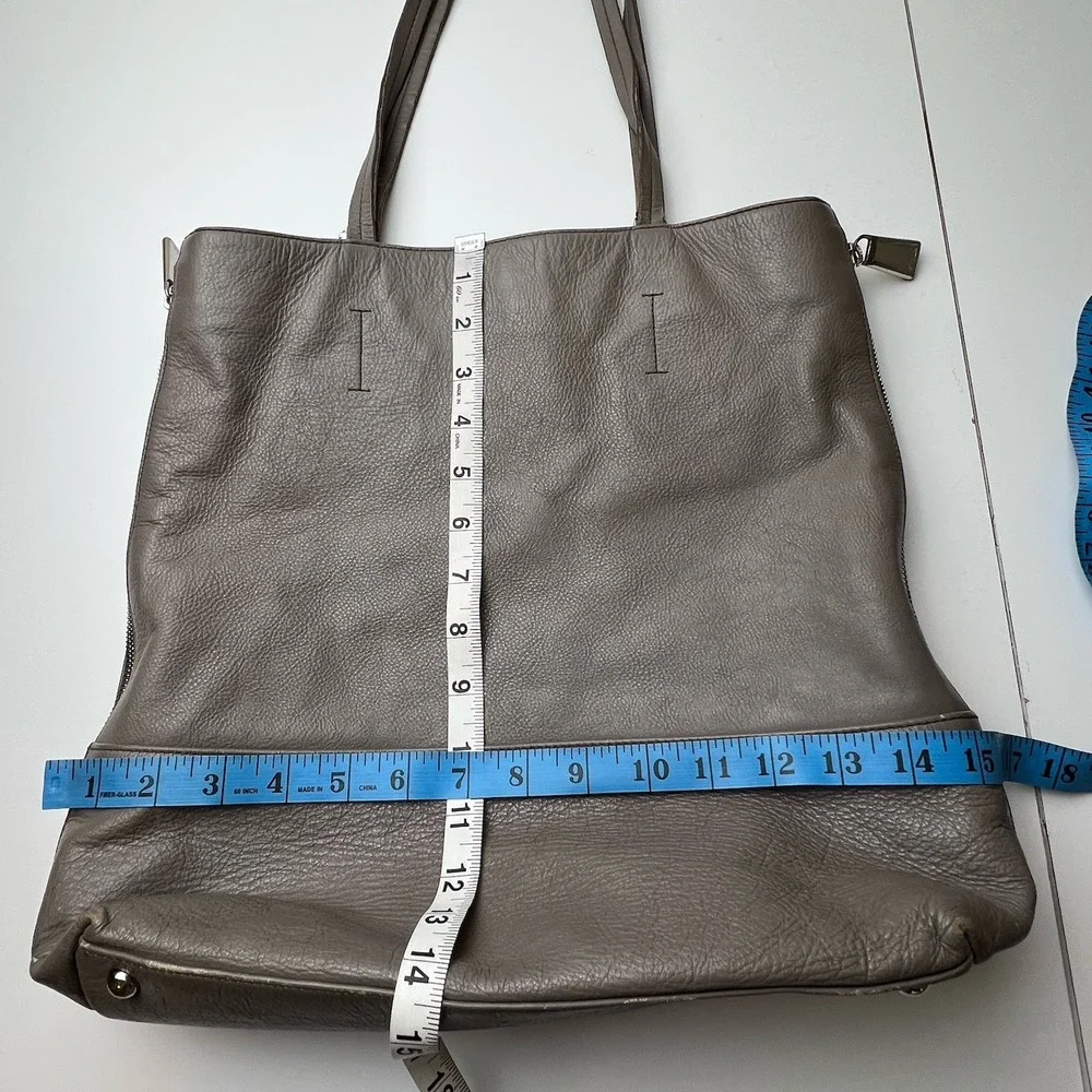 FURLA Large Open Top Expandable Side Zip Tote Shopper Taupe Leather 14
